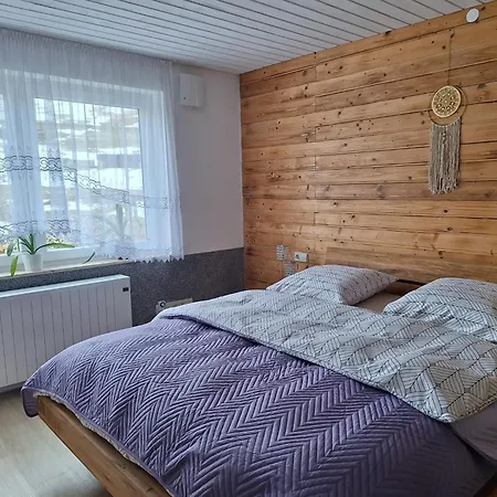 Apartment Im Gruenen Oberried (Breisgau)